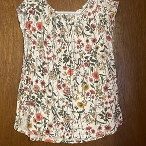 **20% off Sale** Loft outlet floral top sz L